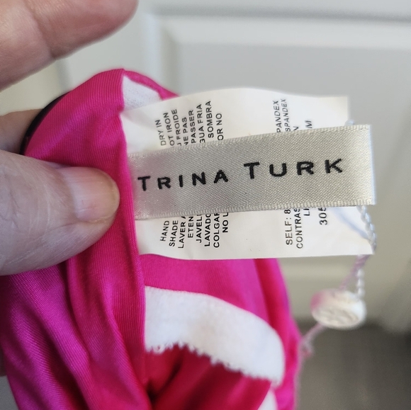 Trina Turk Standard Echo Chain One Piece Swimsuit Size 2 - Picture 2 of 5